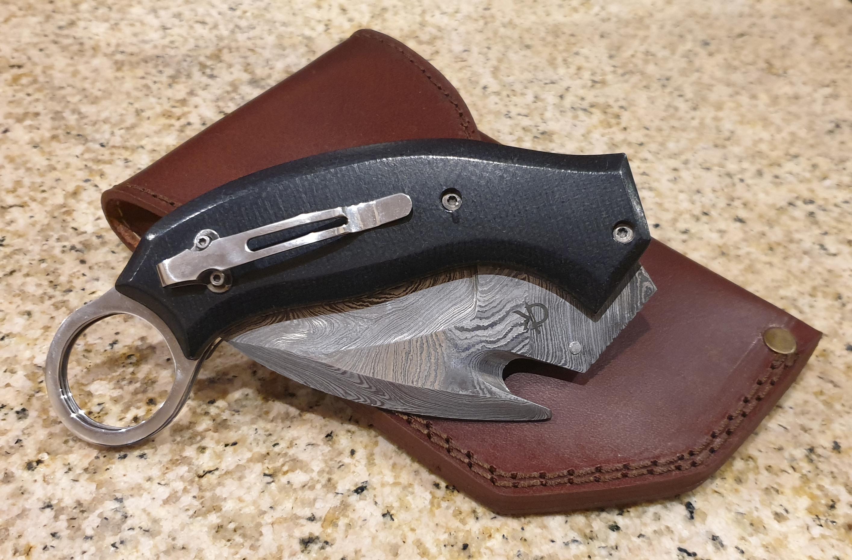 fighting-knives-assorted